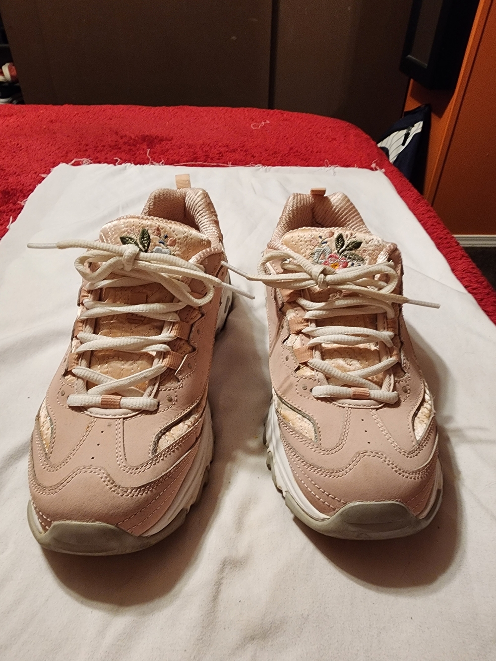 skechers leather embroidered pink and peach sneakers.  9.5